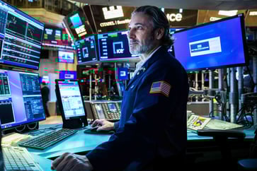 The 10-year Treasury yield reaches a 2-year high of 2.5% due to investor expectations of an aggressive Federal Reserve.