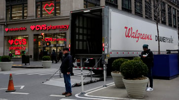 What is the cause of Walgreens and CVS retail pharmacies' struggles, and how are they addressing the issue?