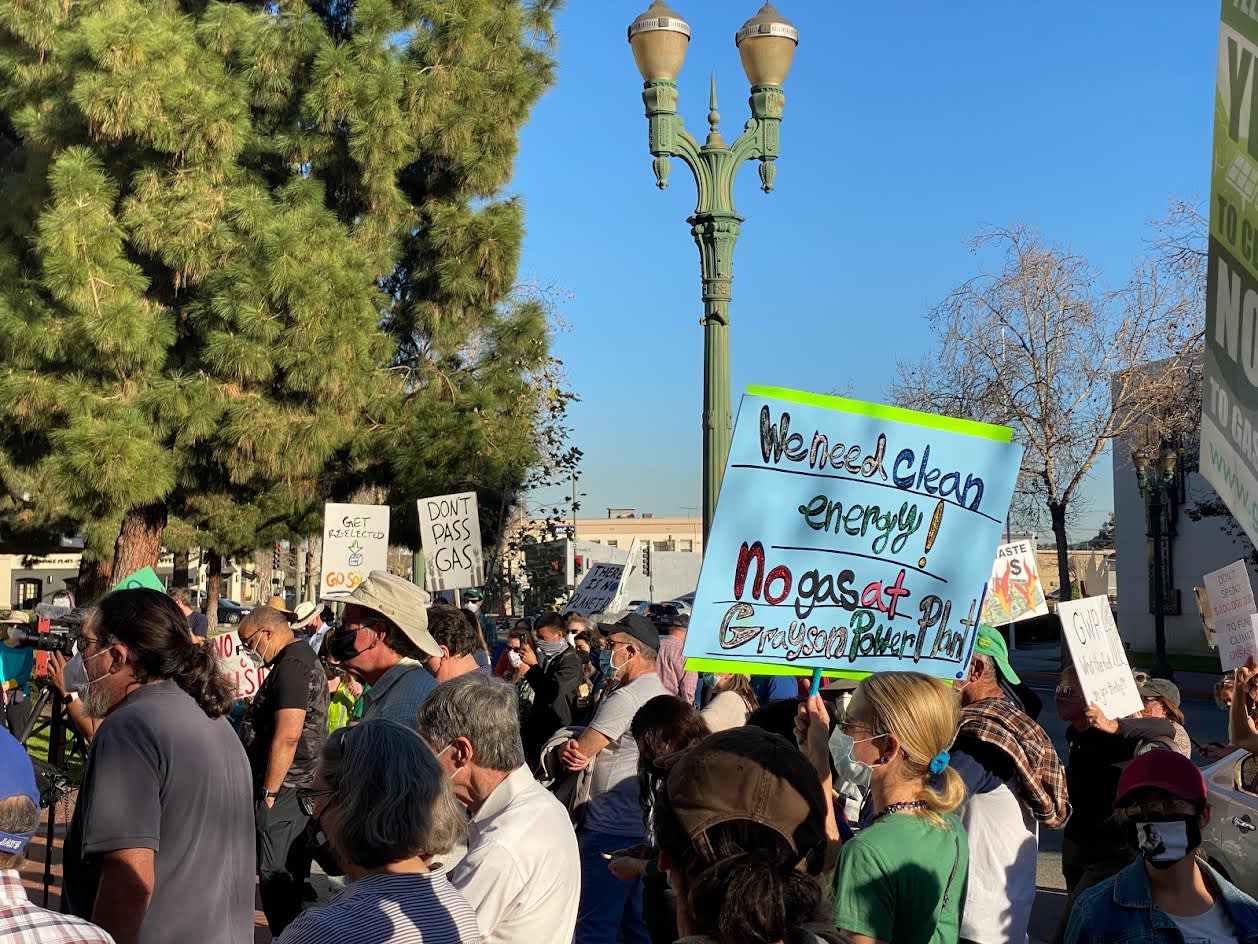 A California city is attempting to construct the state's final fossil-fueled power plant.