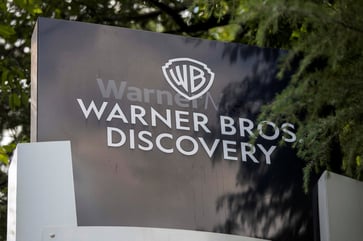 Two Warner Bros. Discovery directors quit following antitrust investigation.